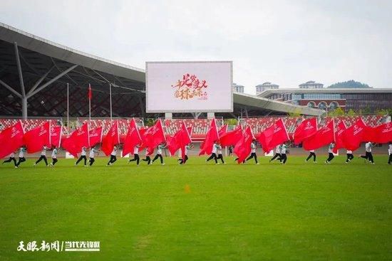 电影《哆啦A梦：月球探险记》的故事以;异说俱乐部徽章为蓝本，讲述了月球探测器在月亮上捕捉到白色影子，大雄认为是月亮上有兔子，惹来大家耻笑